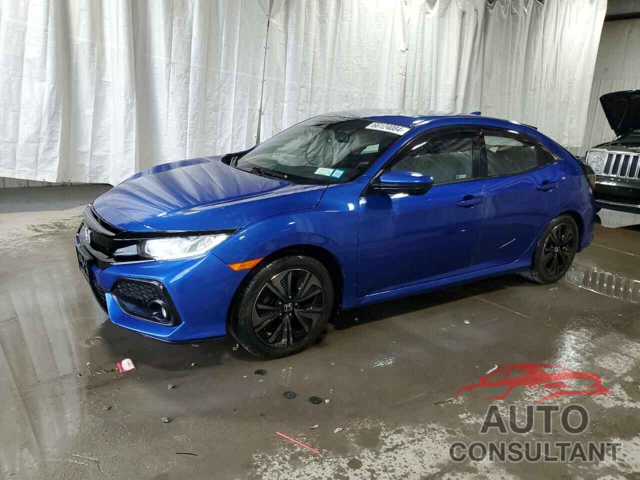 HONDA CIVIC 2018 - SHHFK7H83JU425687