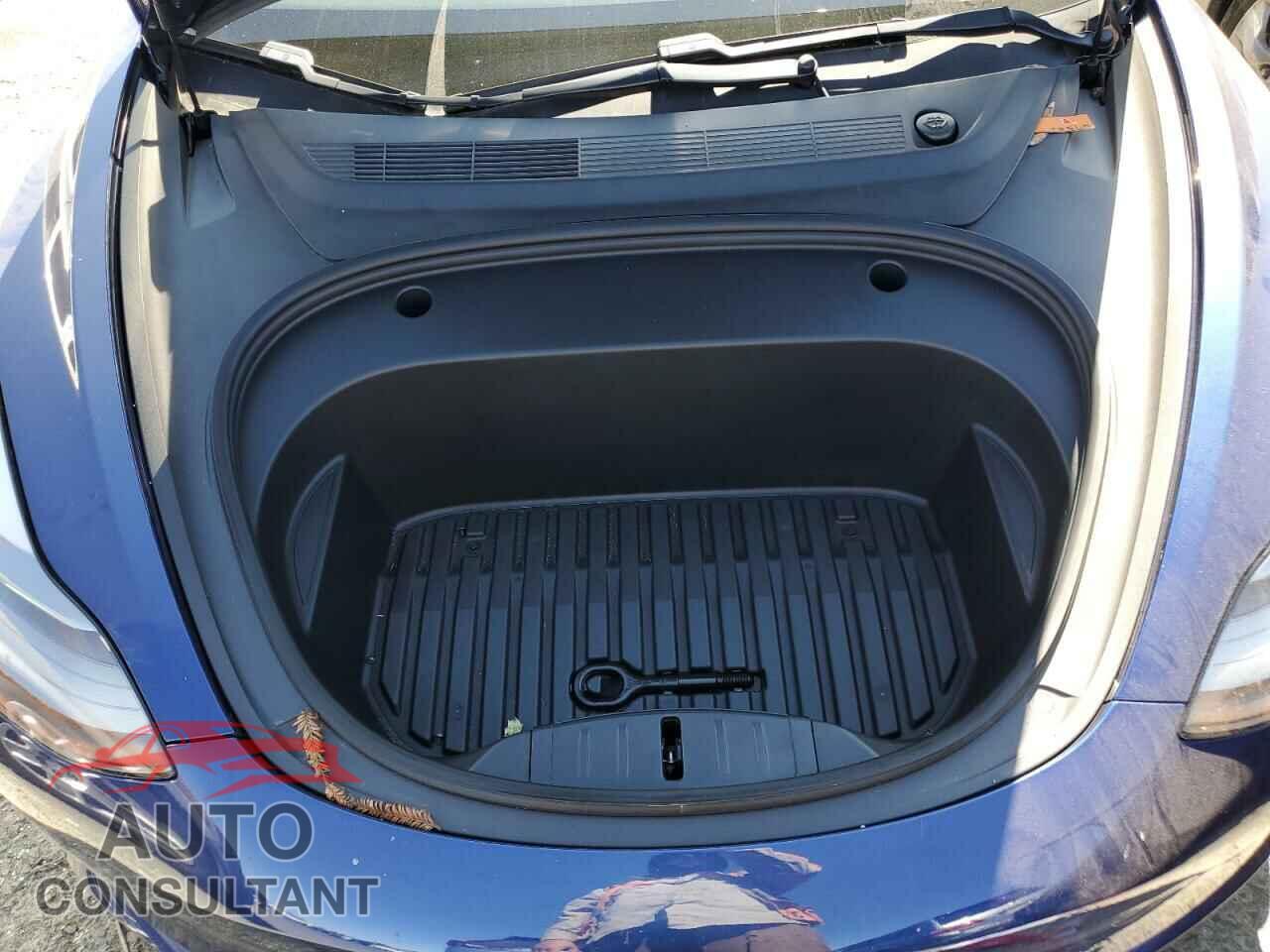 TESLA MODEL 3 2021 - 5YJ3E1EB2MF003651