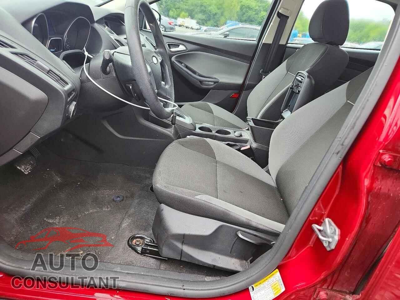 FORD FOCUS 2013 - 1FADP3F22DL186142