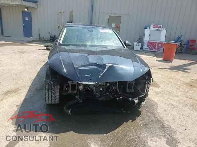 AUDI A4 2018 - WAUKMAF47JA084792