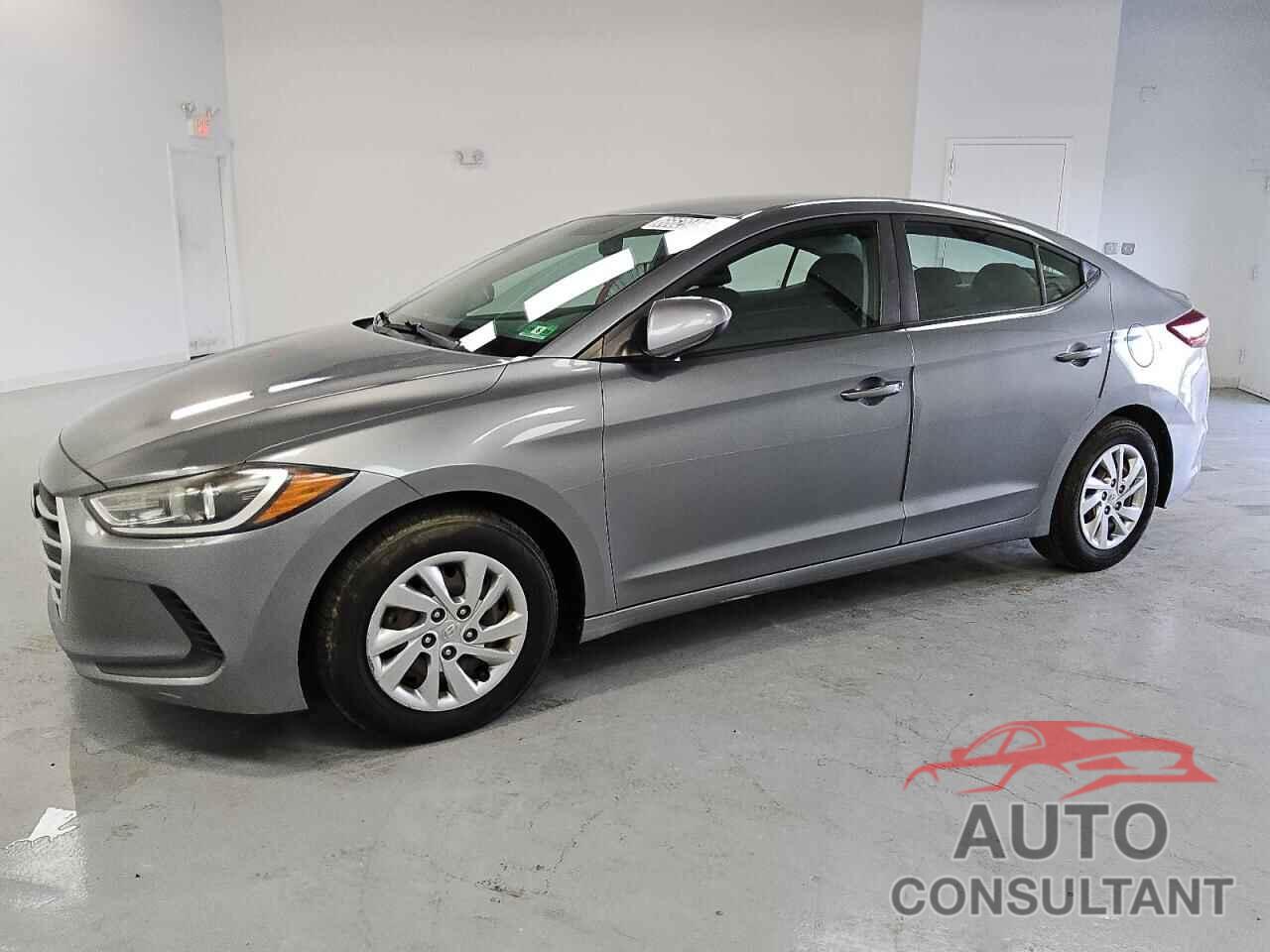 HYUNDAI ELANTRA 2018 - KMHD74LF8JU572623