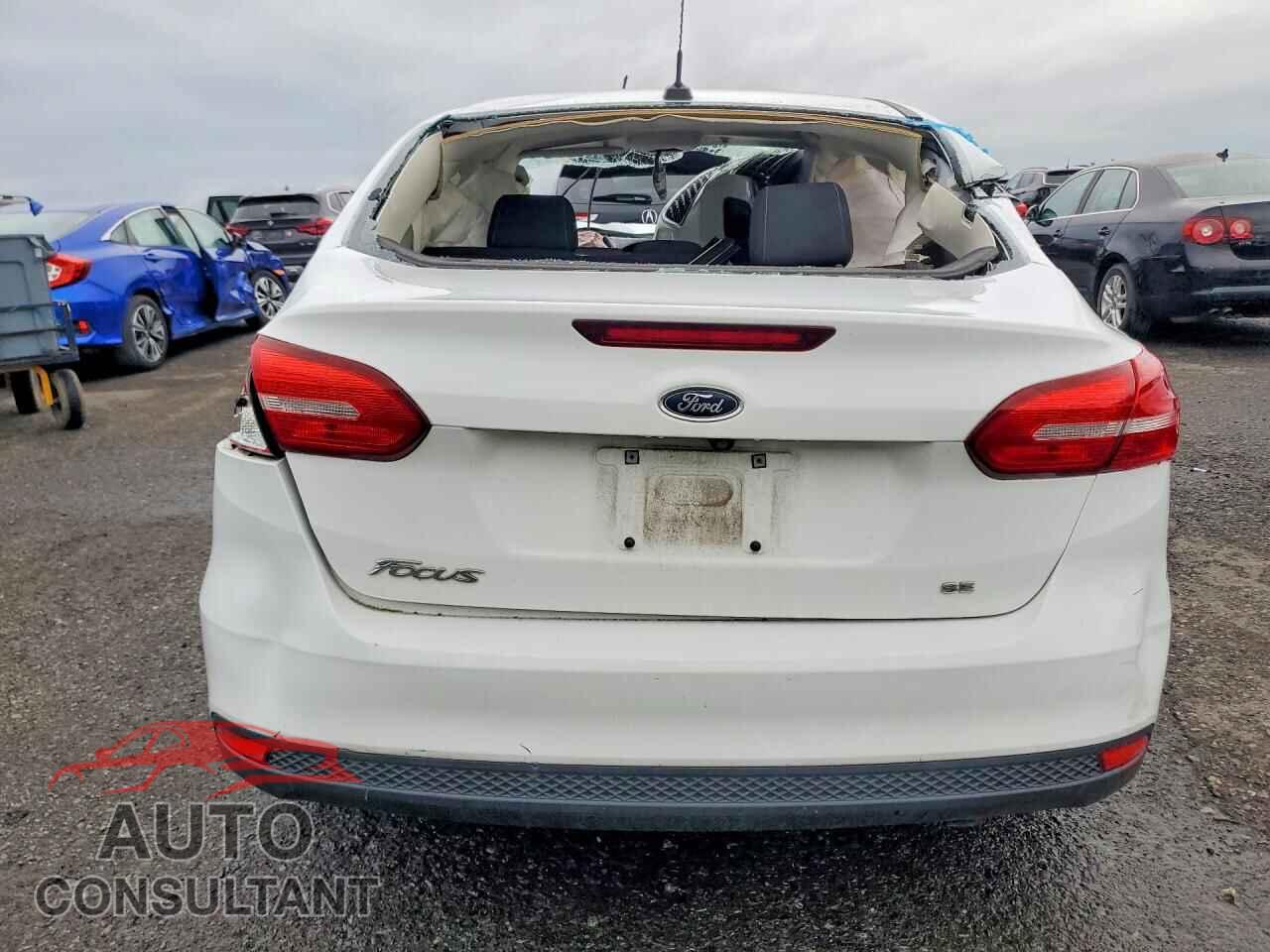 FORD FOCUS 2016 - 1FADP3F28GL342639