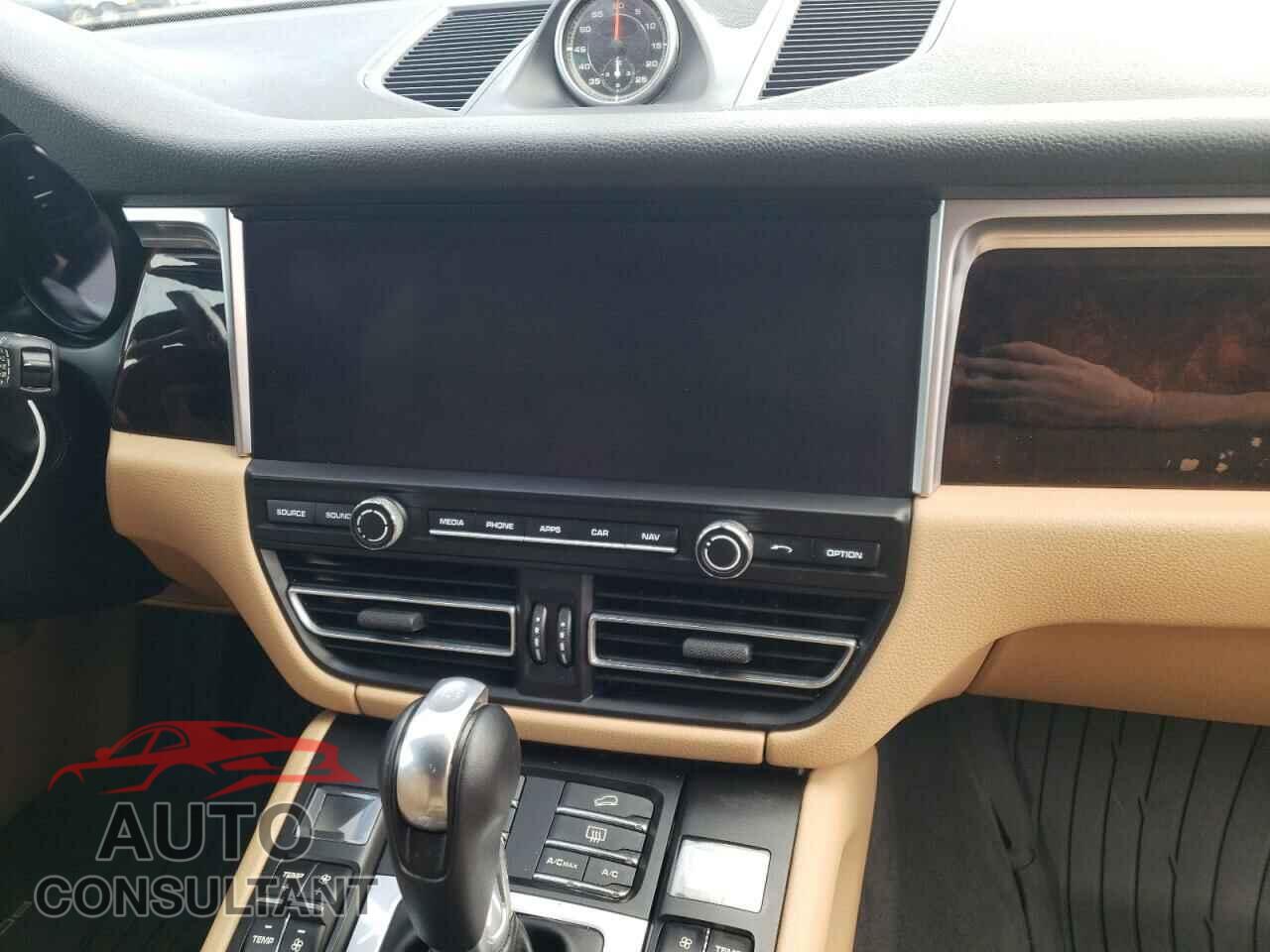 PORSCHE MACAN 2019 - WP1AA2A54KLB00769