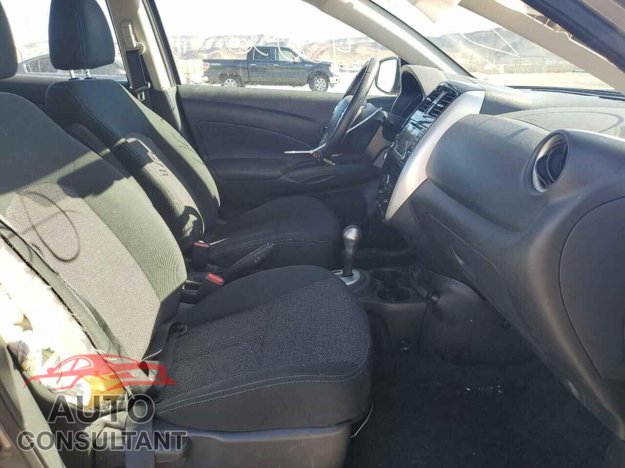 NISSAN VERSA 2017 - 3N1CN7AP7HL866170