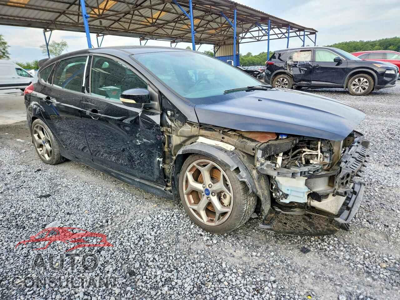 FORD FOCUS 2017 - 1FADP3L9XHL227589