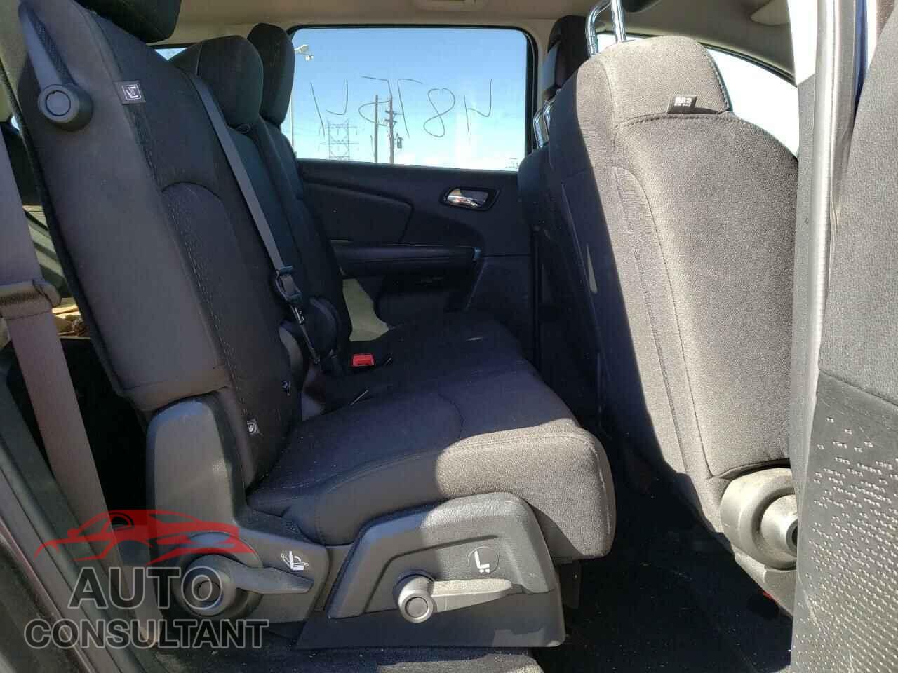 DODGE JOURNEY 2018 - 3C4PDCAB2JT347659