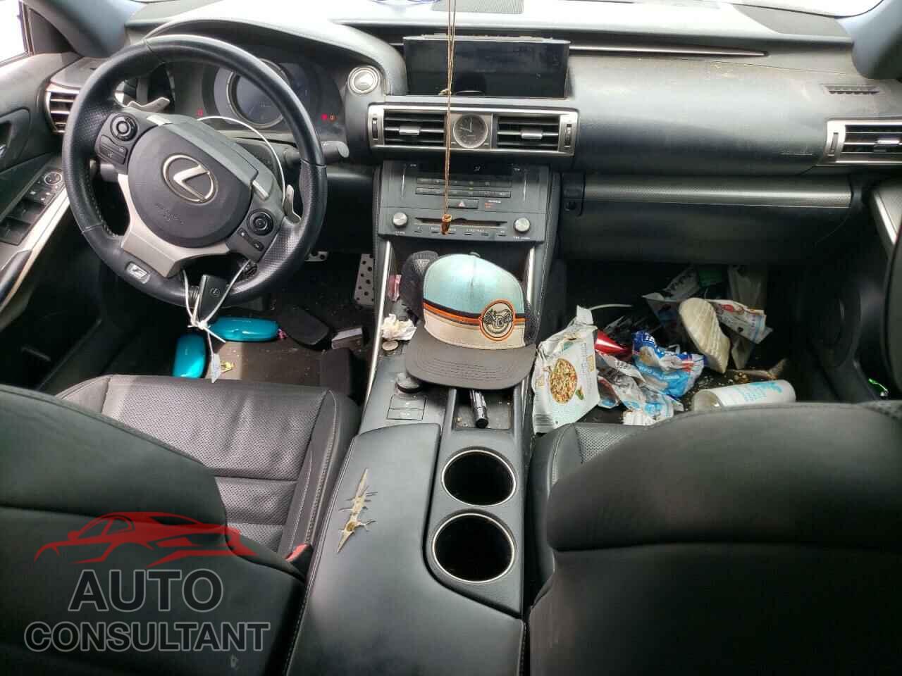 LEXUS IS 2015 - JTHBF1D24F5052623