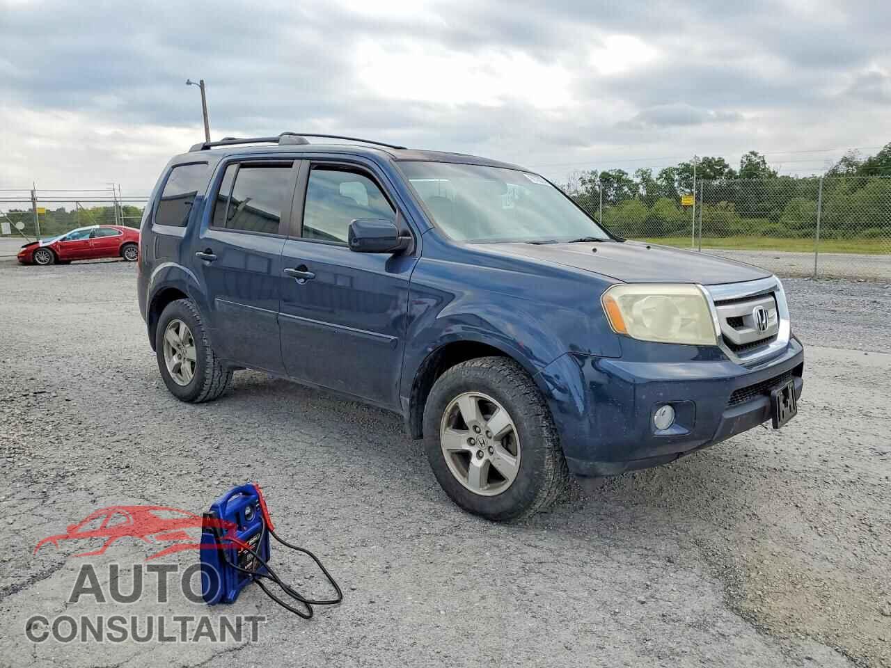 HONDA PILOT 2011 - 5FNYF4H56BB020850