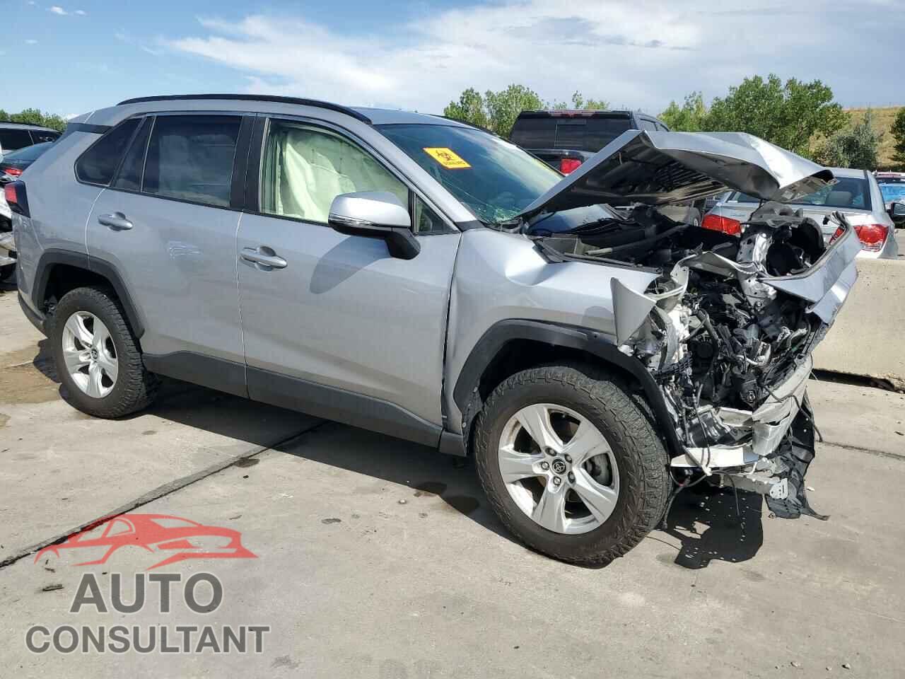 TOYOTA RAV4 2019 - JTMP1RFV8KD008720