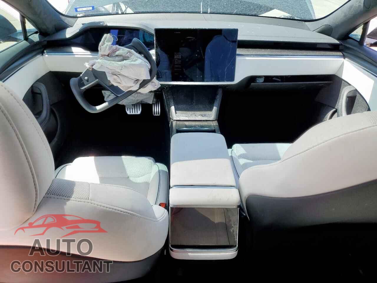 TESLA MODEL S 2023 - 5YJSA1E62PF519913