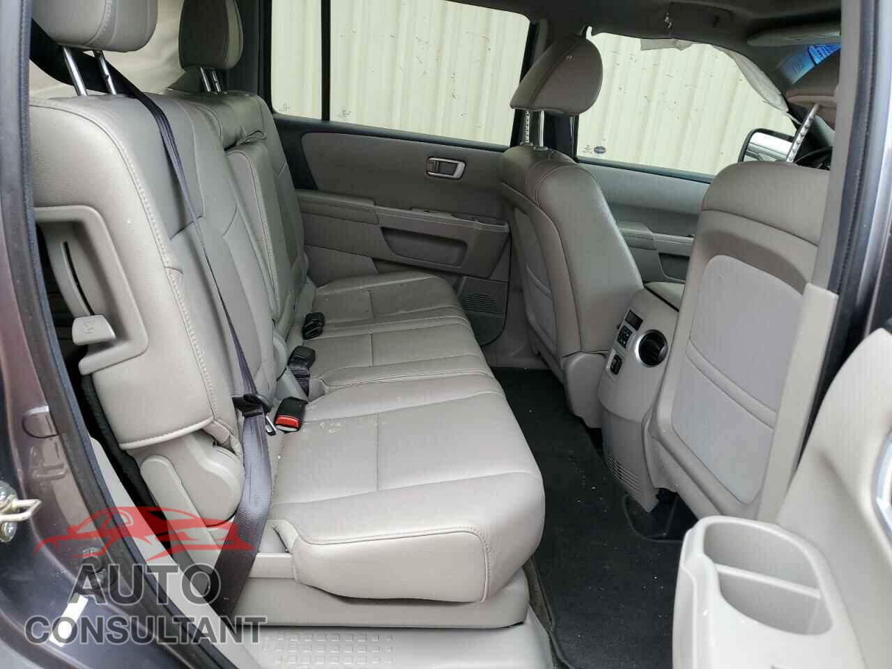 HONDA PILOT 2014 - 5FNYF3H77EB002499