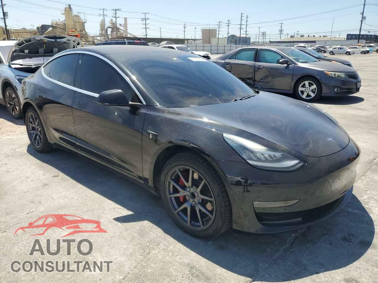 TESLA MODEL 3 2018 - 5YJ3E1EA3JF070438