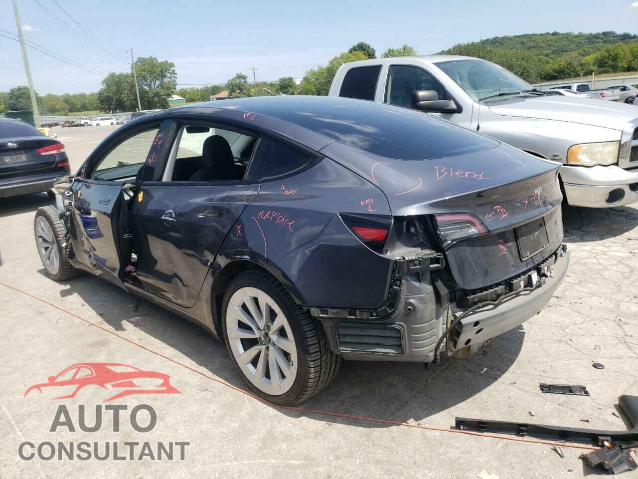 TESLA MODEL 3 2023 - 5YJ3E1EA7PF541497