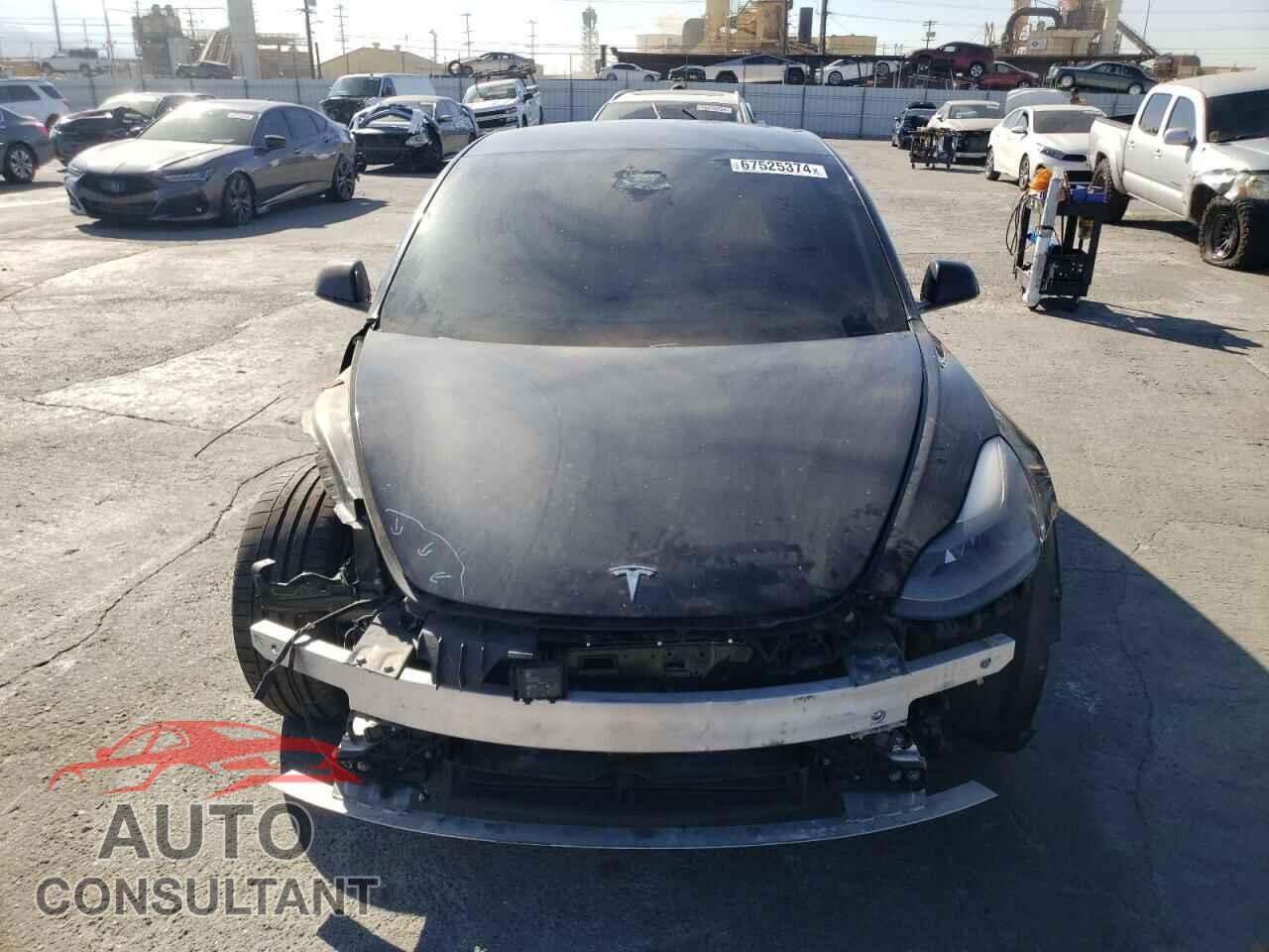 TESLA MODEL 3 2021 - 5YJ3E1EB4MF879556