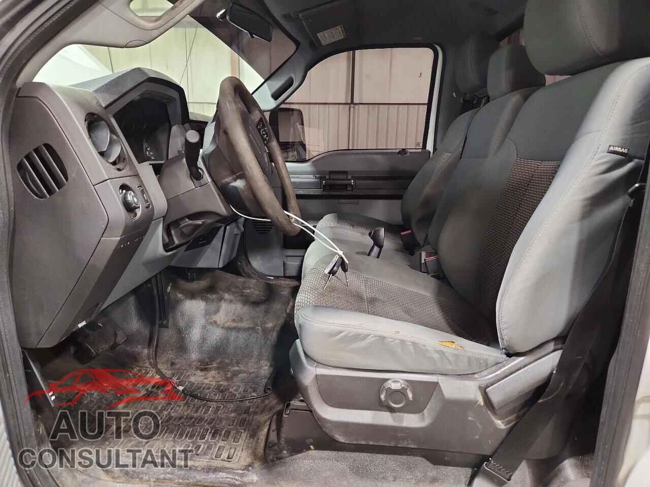 FORD F250 2013 - 1FTBF2B64DEA44290