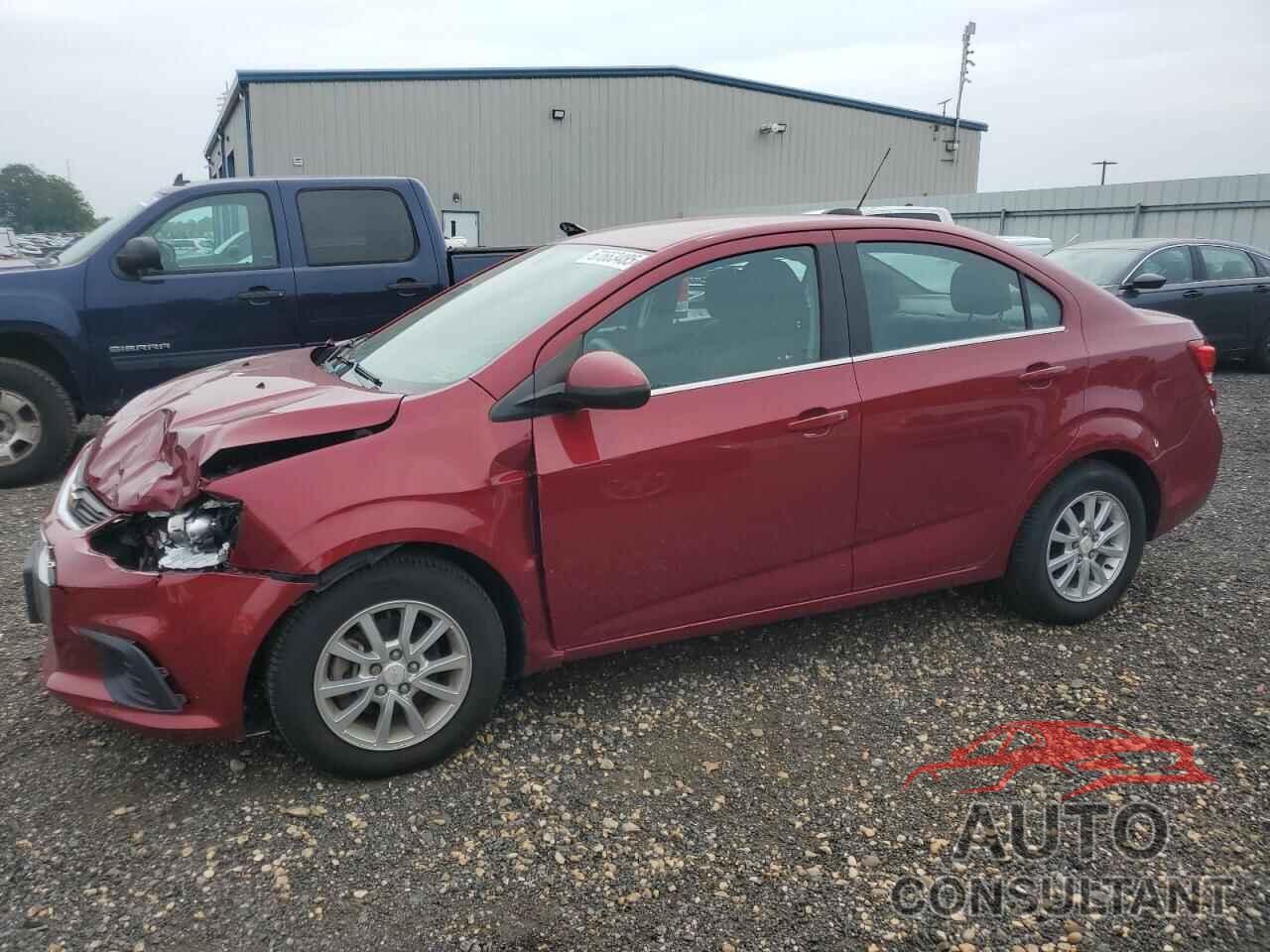 CHEVROLET SONIC 2018 - 1G1JD5SG7J4132417