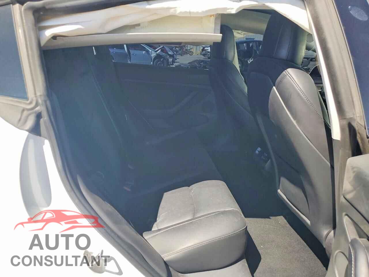 TESLA MODEL 3 2022 - 5YJ3E1EA3NF376433