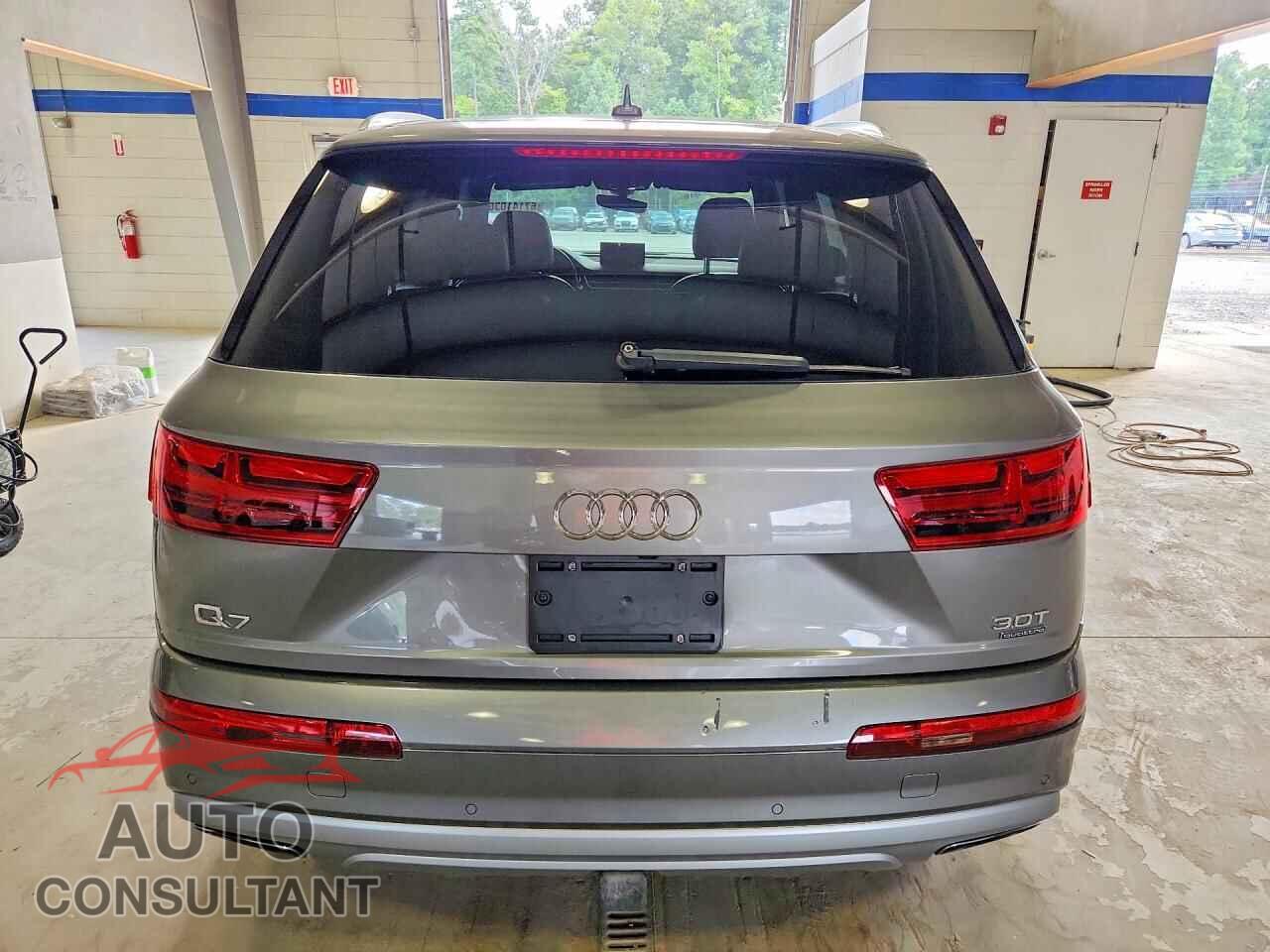 AUDI Q7 2017 - WA1LAAF70HD005332