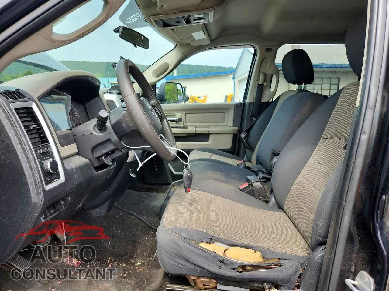 DODGE RAM 1500 2012 - 1C6RD7LT5CS192283