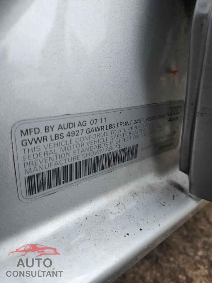 AUDI A4 2012 - WAUBFAFL2CN005980