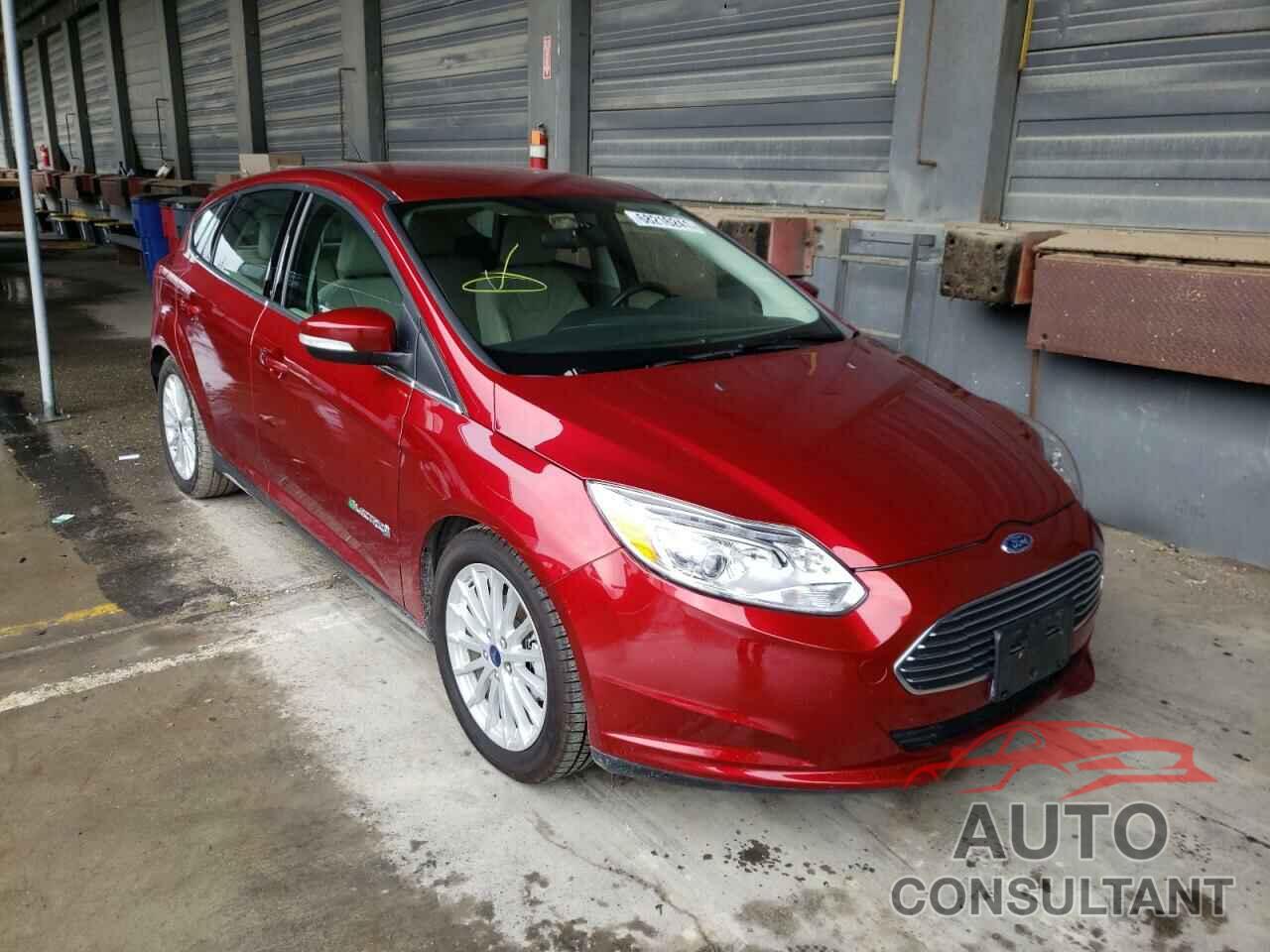 FORD FOCUS 2017 - 1FADP3R4XHL255209