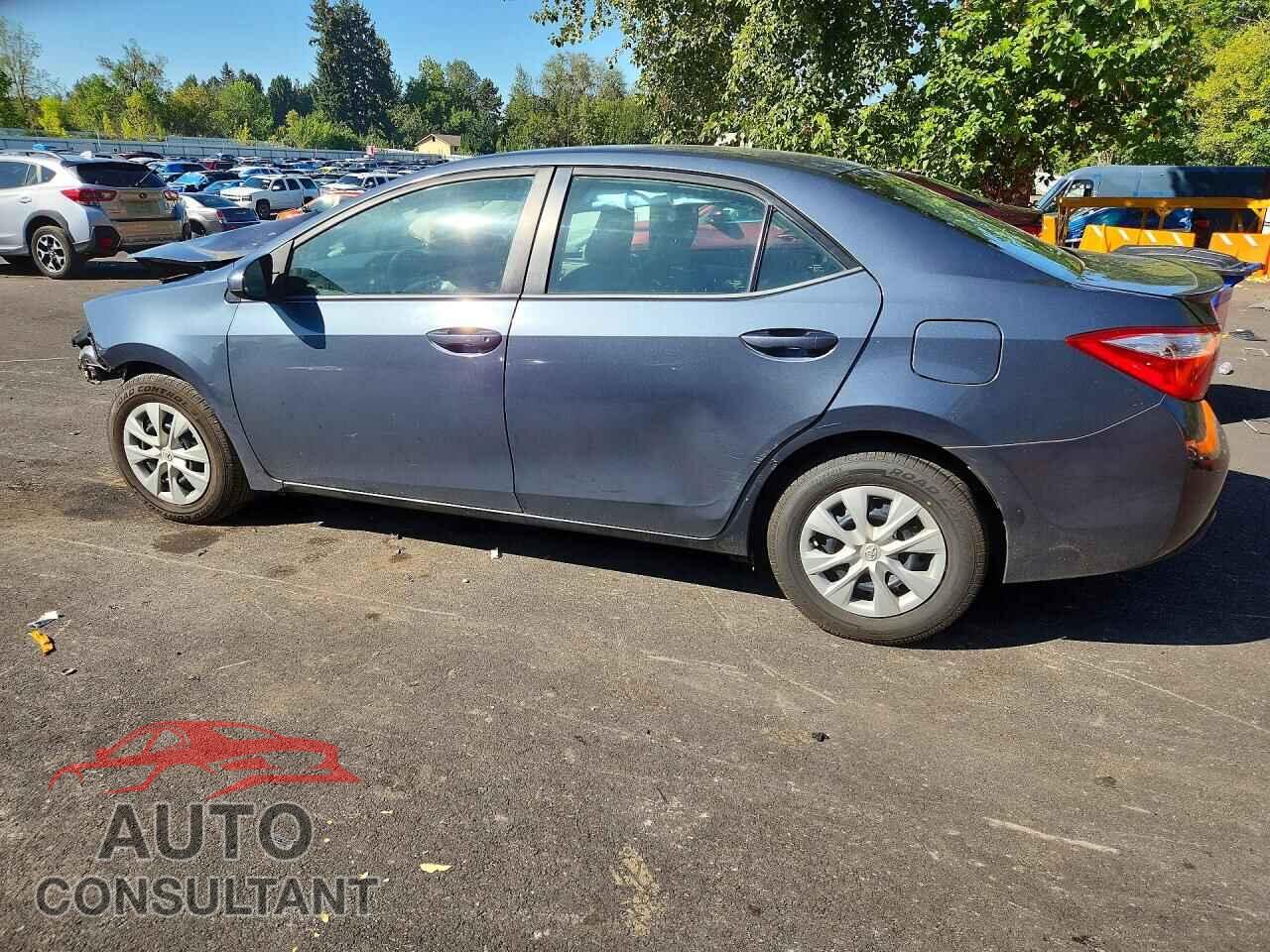 TOYOTA COROLLA 2015 - 2T1BPRHE3FC418544