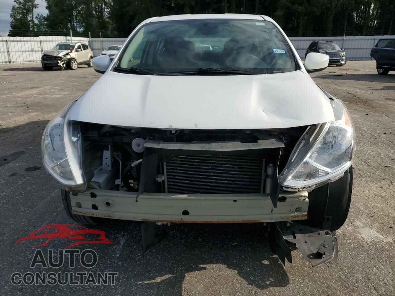 NISSAN VERSA 2016 - 3N1CN7APXGL893040