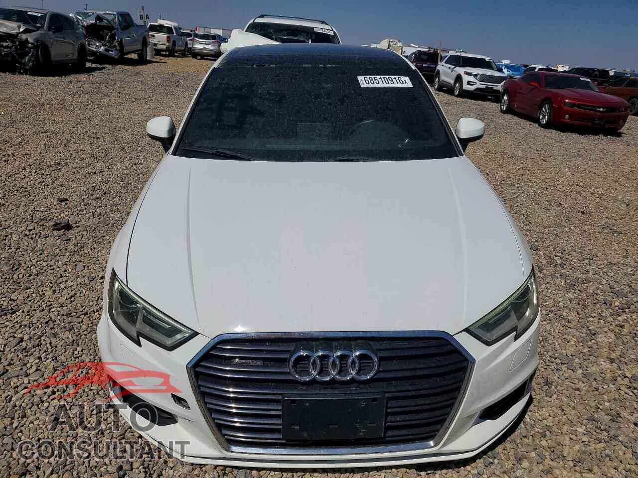 AUDI A3 2017 - WAUB8GFF5H1009964