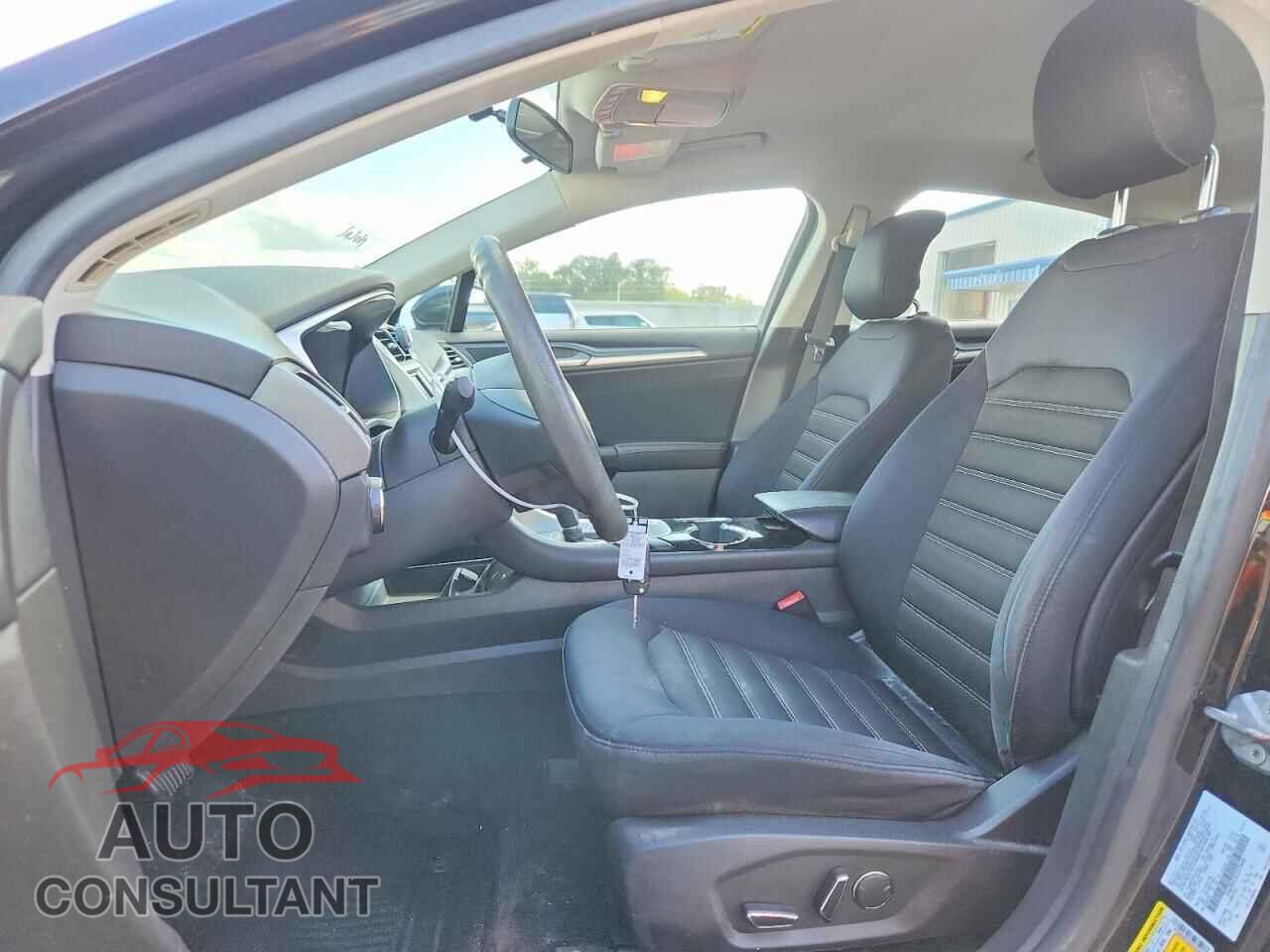 FORD FUSION 2014 - 1FA6P0H73E5373444