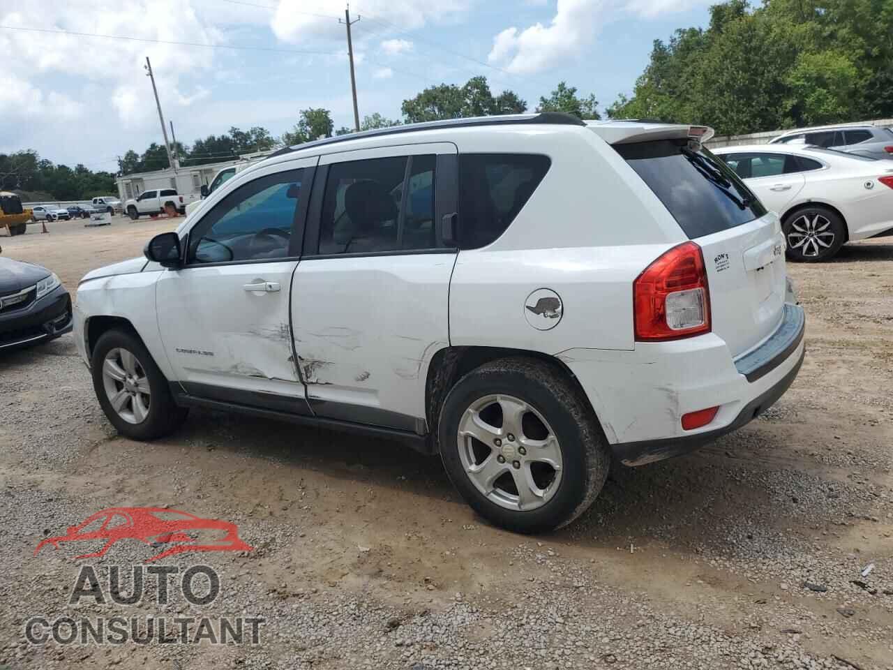 JEEP COMPASS 2011 - 1J4NT1FA3BD139208