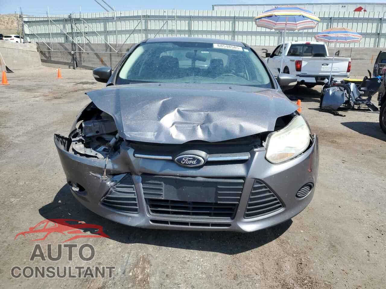 FORD FOCUS 2014 - 1FADP3F22EL399075