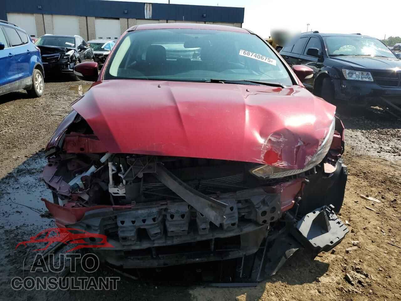 FORD FOCUS 2017 - 1FADP3K2XHL340866