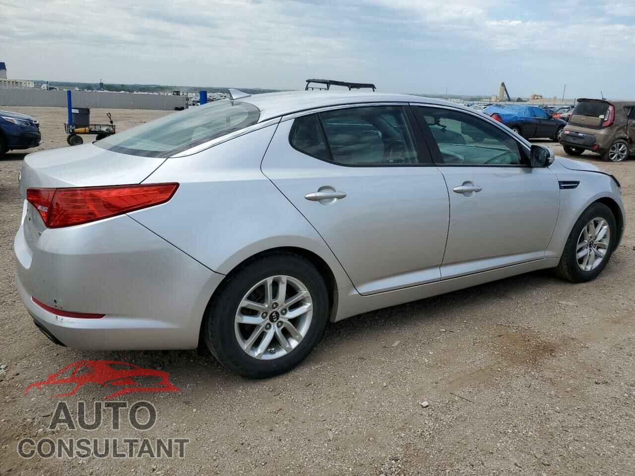 KIA OPTIMA 2011 - KNAGM4A73B5188327