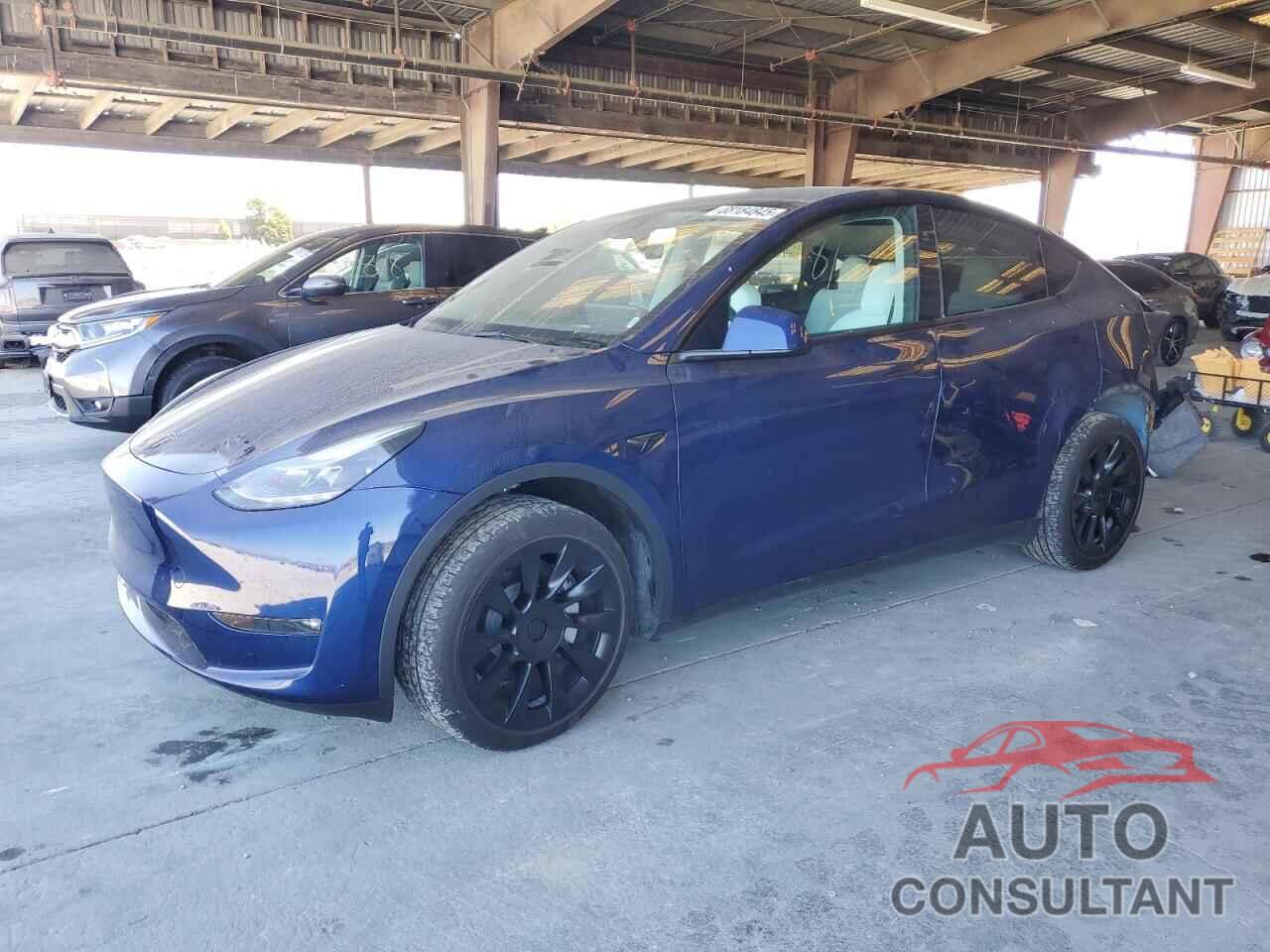 TESLA MODEL Y 2024 - 7SAYGDEE0RF983967