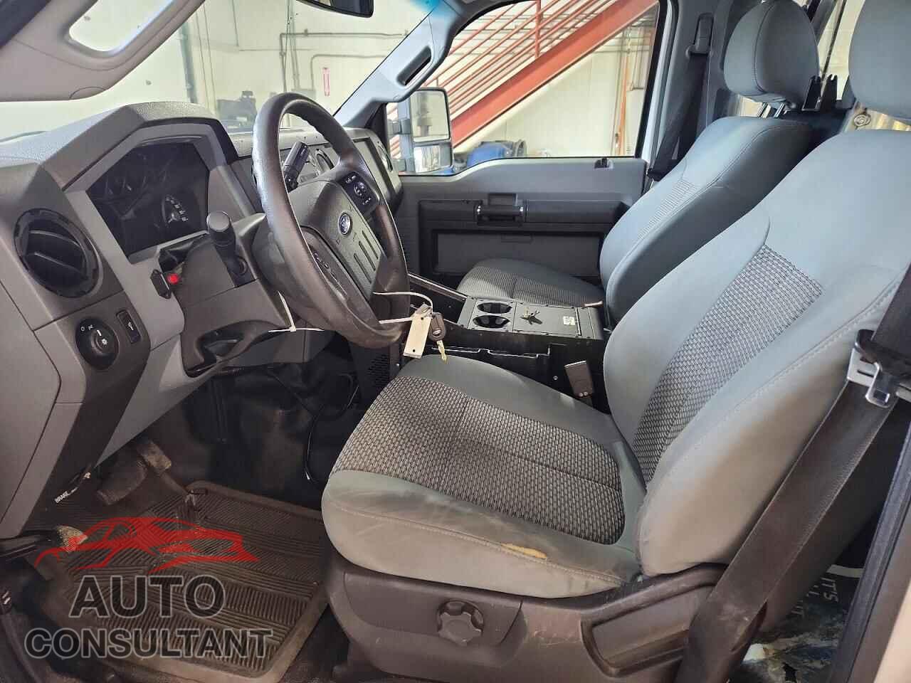 FORD F250 2015 - 1FT7W2B68FEC82703