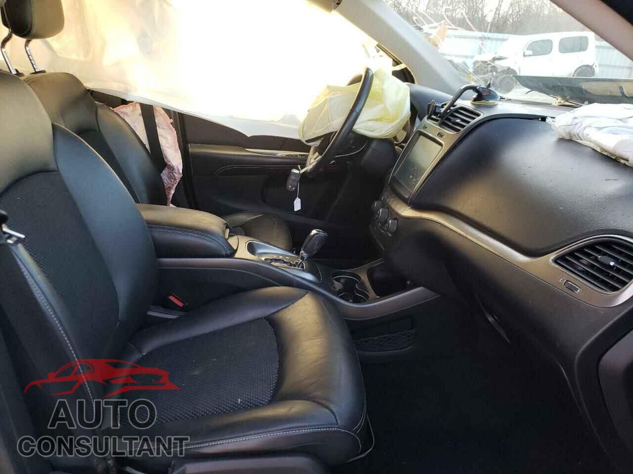 DODGE JOURNEY 2018 - 3C4PDCGG7JT513466