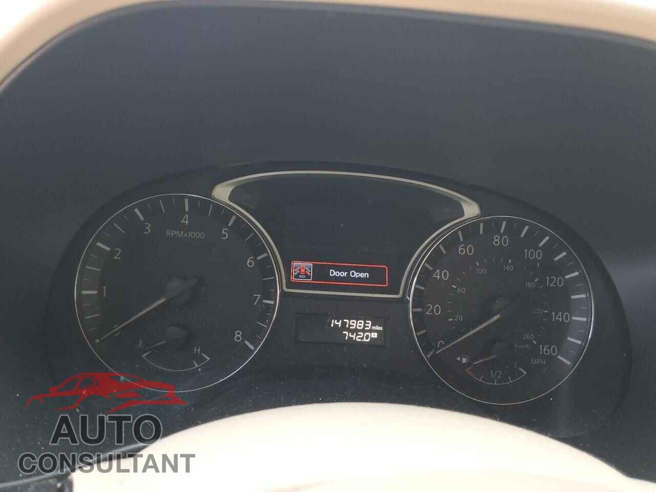 NISSAN PATHFINDER 2013 - 5N1AR2MM5DC688340
