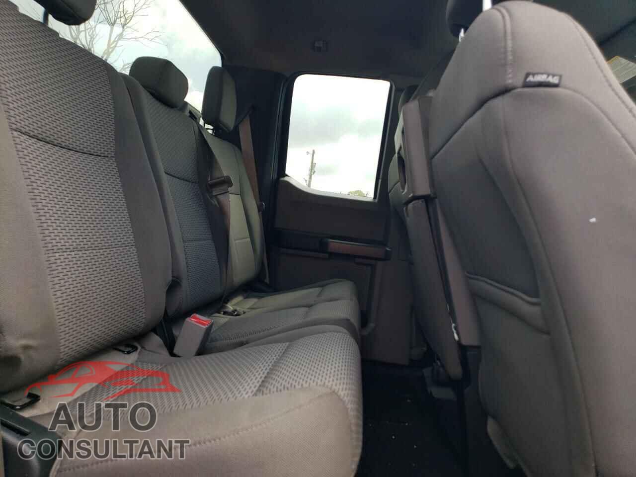 FORD F-150 2017 - 1FTEX1E81HFB56496
