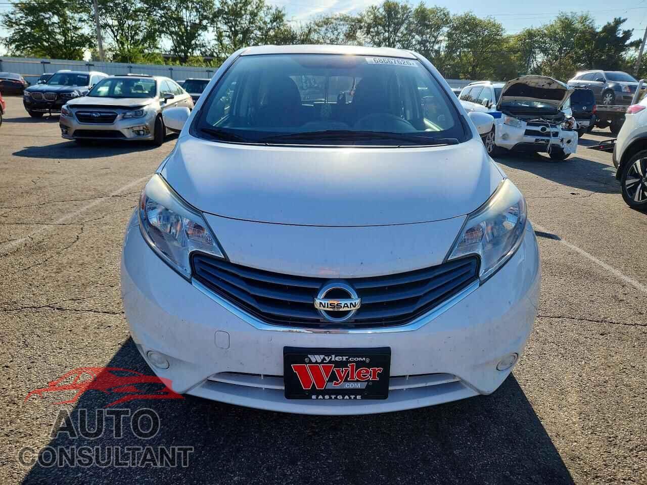 NISSAN VERSA 2015 - 3N1CE2CP3FL414214