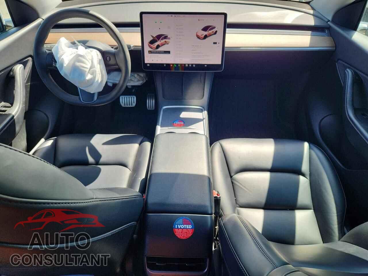 TESLA MODEL Y 2022 - 7SAYGDEF2NF336750