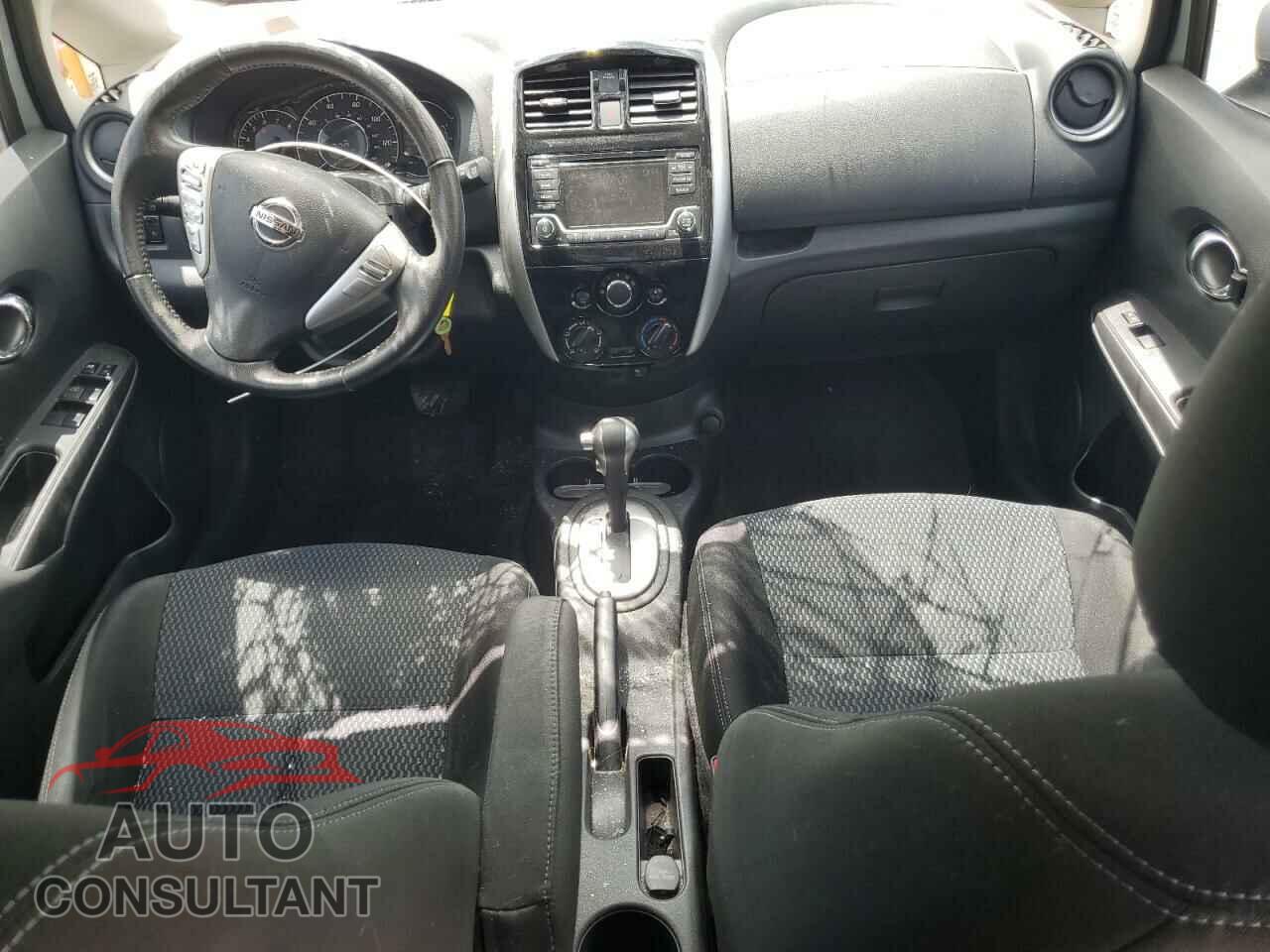 NISSAN VERSA 2017 - 3N1CE2CP0HL368229