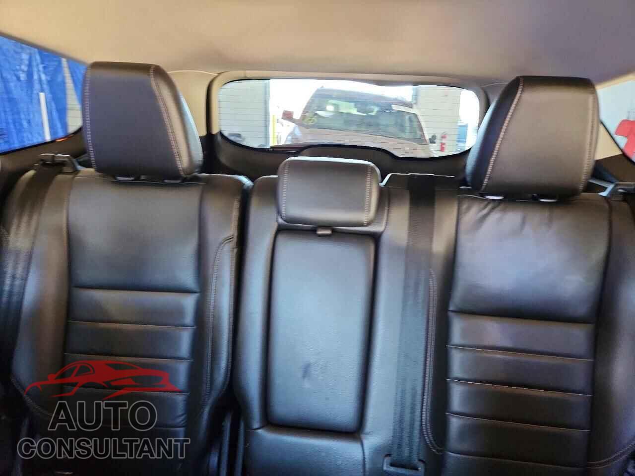 FORD ESCAPE 2016 - 1FMCU9J96GUB05594
