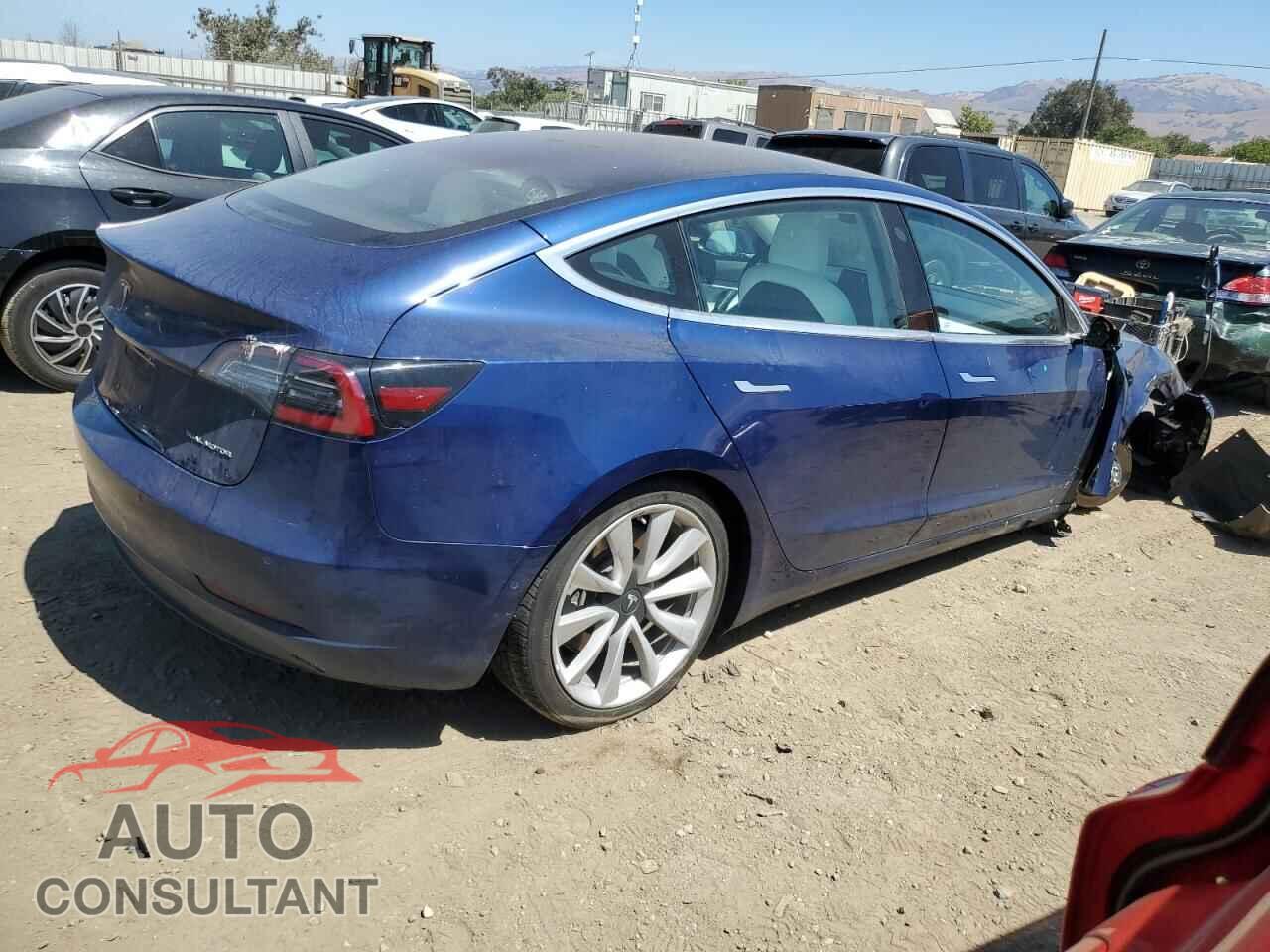 TESLA MODEL 3 2018 - 5YJ3E1EB7JF147840