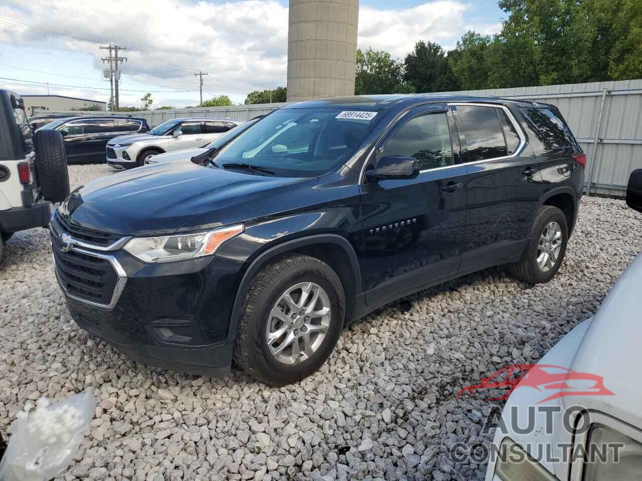CHEVROLET TRAVERSE 2019 - 1GNEVFKW5KJ186814