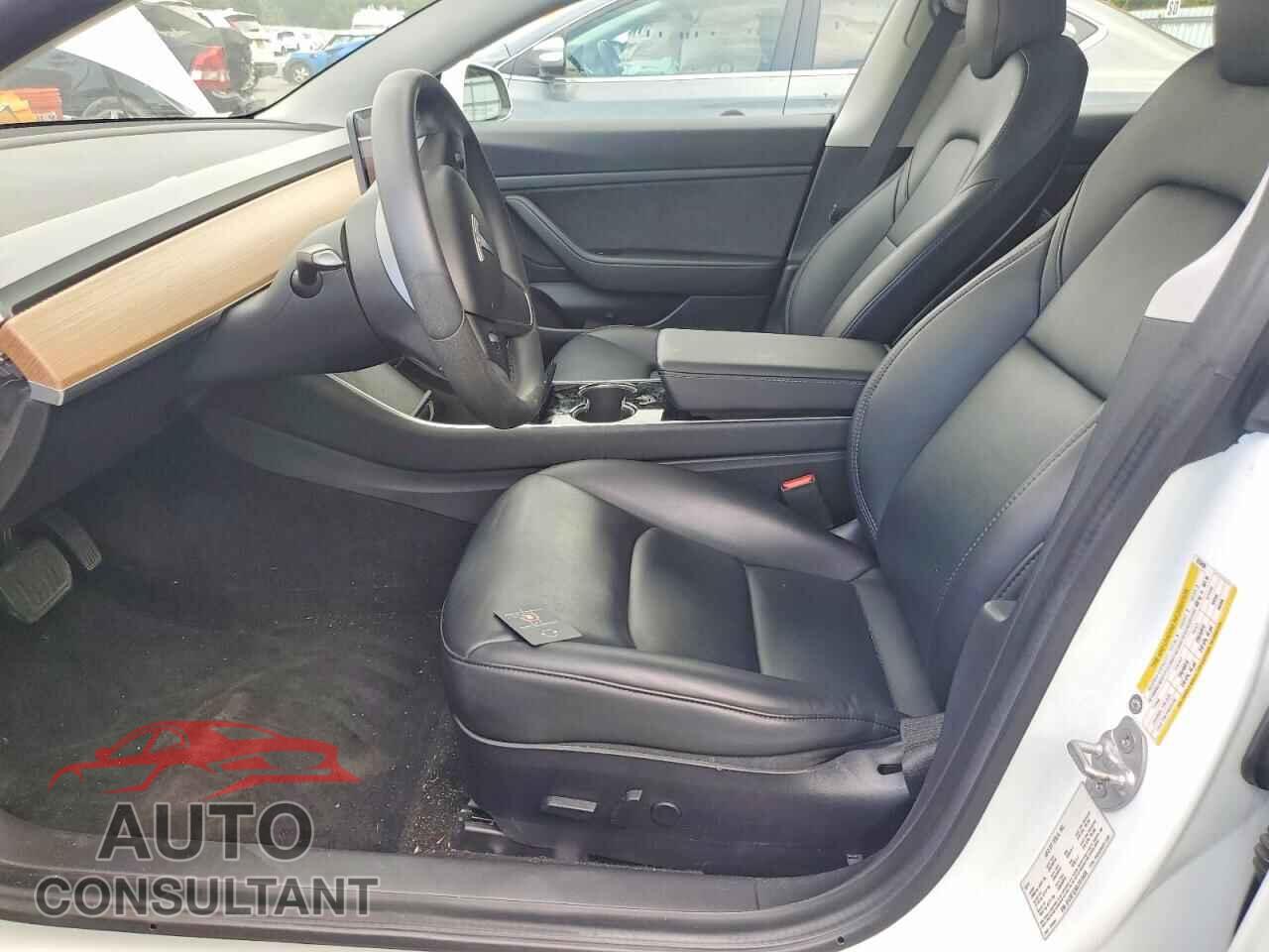 TESLA MODEL 3 2020 - 5YJ3E1EA6LF613459
