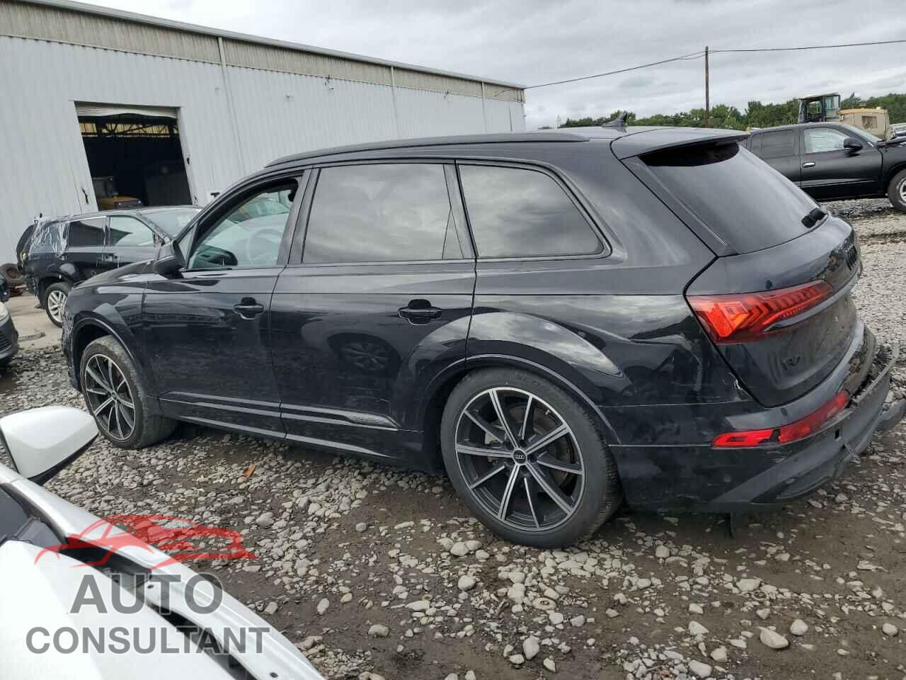AUDI Q7 2023 - WA1VXBF77PD003119