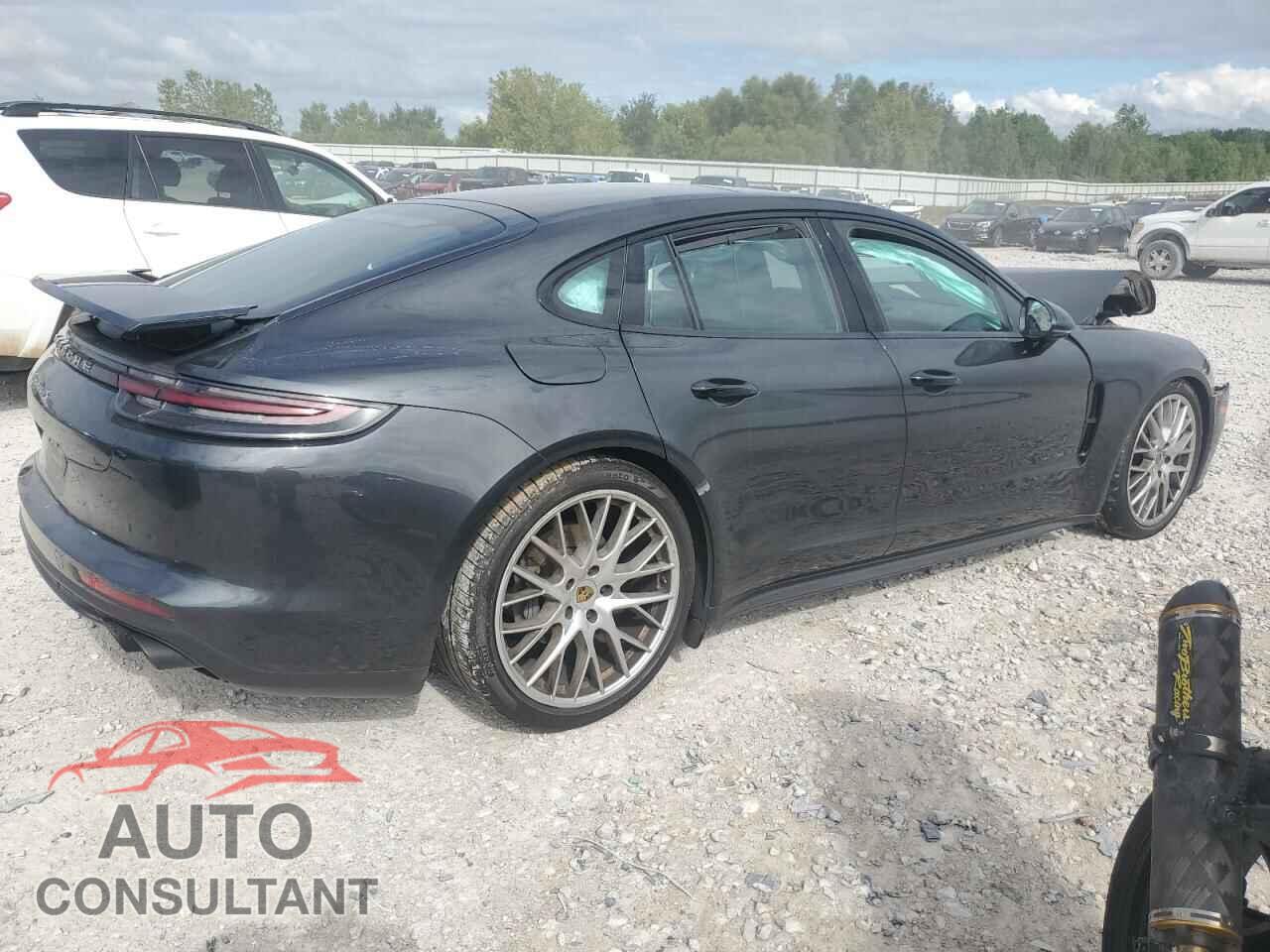 PORSCHE PANAMERA 2017 - WP0AB2A7XHL124146