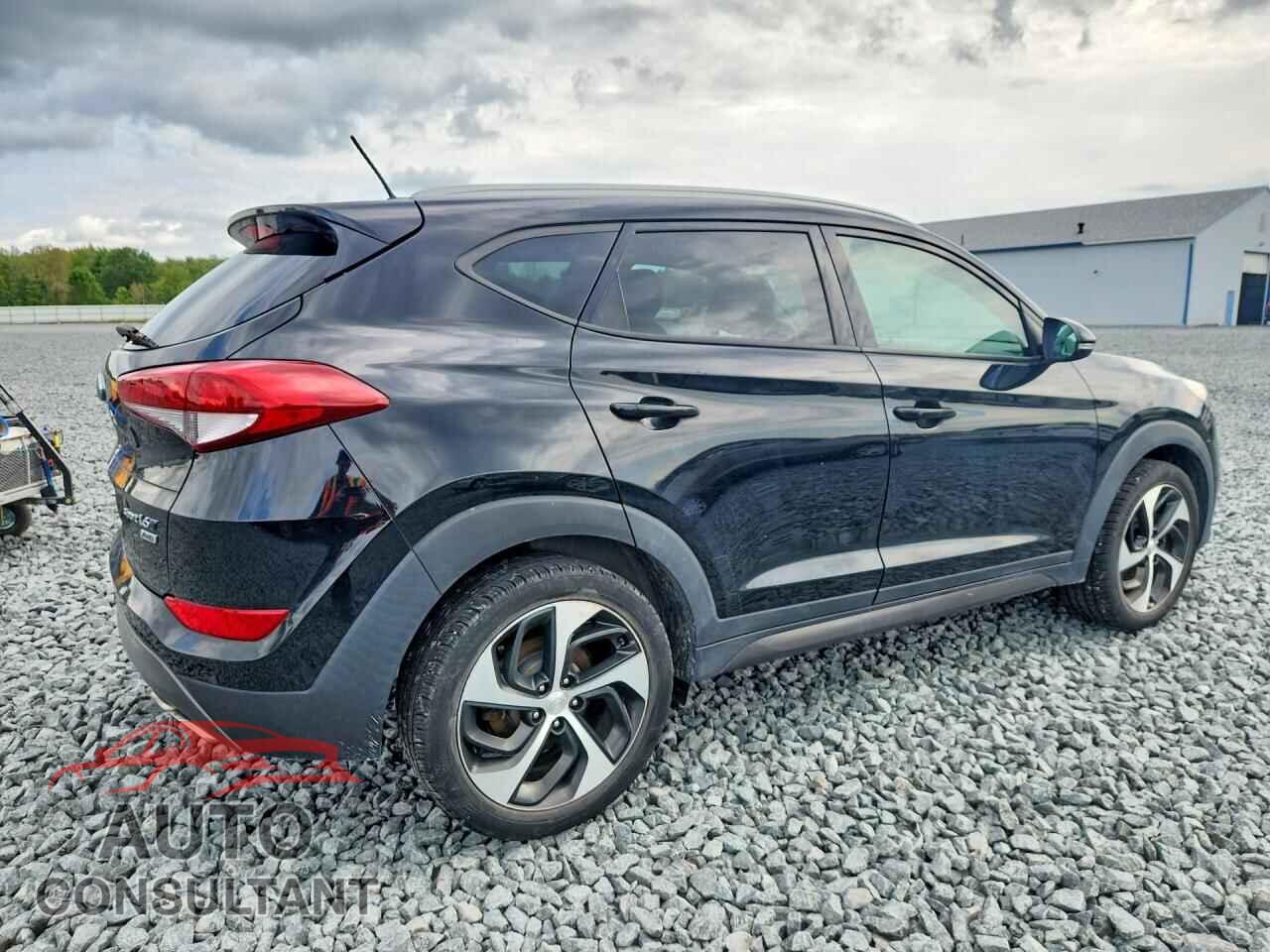HYUNDAI TUCSON 2016 - KM8J3CA21GU032211