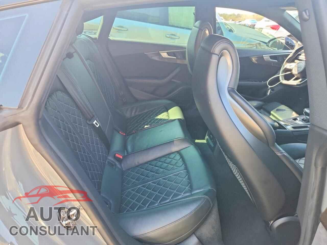 AUDI S5/RS5 2019 - WAUC4CF59KA068314
