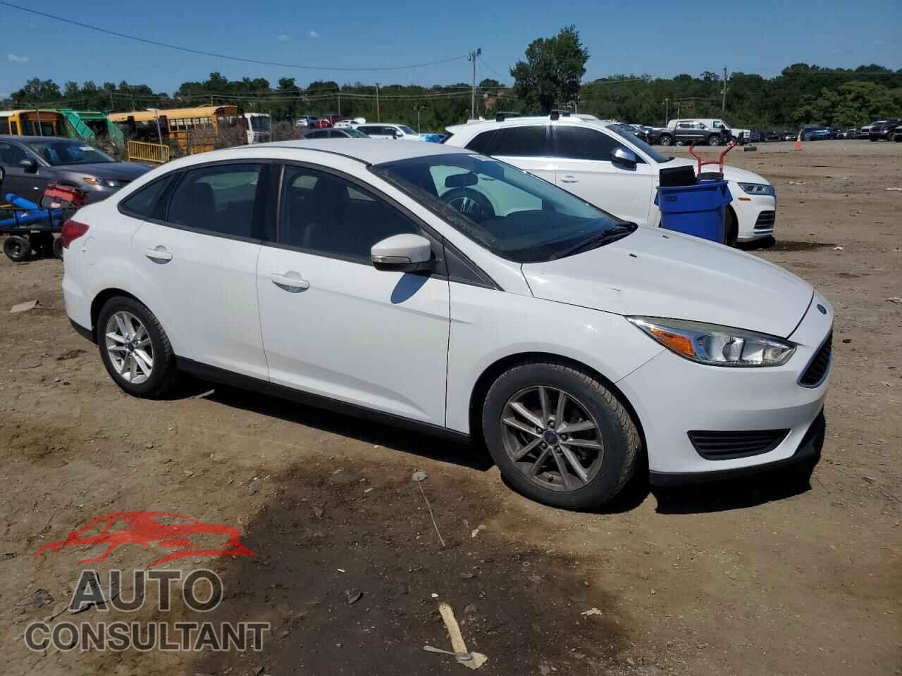 FORD FOCUS 2016 - 1FADP3F23GL390047